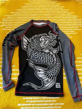 Kingz Meerkatsu Rashguard Size Small